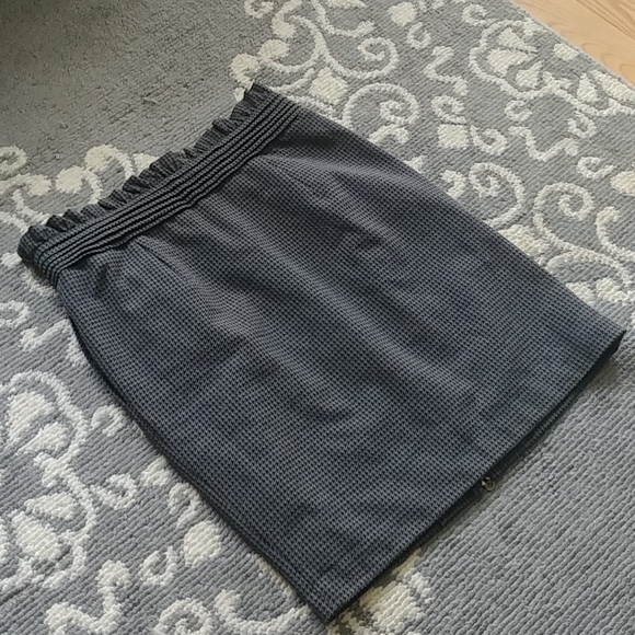 👗REITMANS HOUNDSTOOTH SKIRT SIZE LARGE - Picture 3 of 7